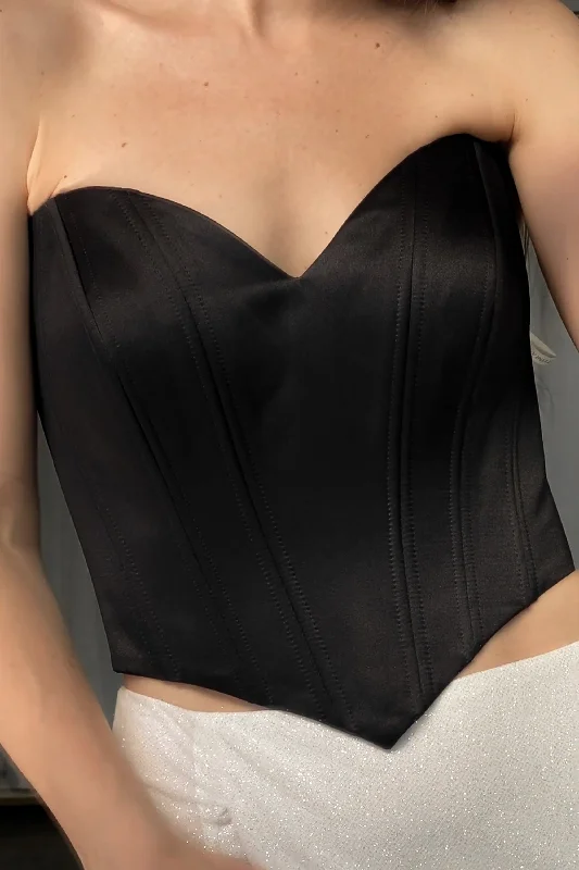 Denim - look corsets for a casual yet stylish twistBlack Corset