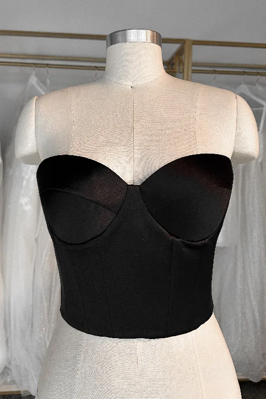 Compression bustiers for a slimming effectBlack Corset