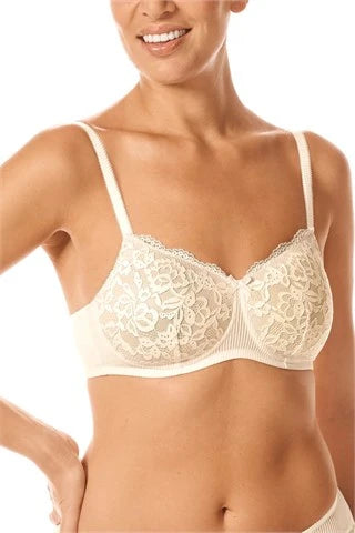 Women's bralettes with a soft, seamless styleAmoena Kyra Wire-Free Padded Bra - Off-White Women's bralettes with a soft, seamless styleAmoena Kyra Wire-Free Padded Bra - Off-White