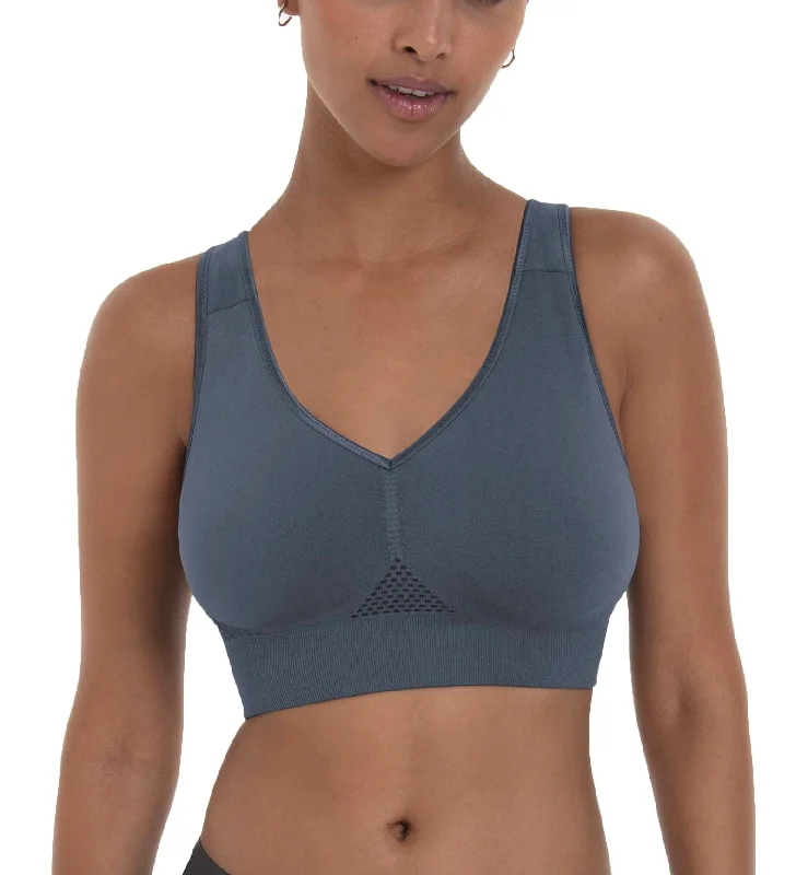 Bra with a wire - free construction for a softer feel Anita Care Lotta Pocketed Post Mastectomy Bra (5769X) - Sky Grey Bra with a wire - free construction for a softer feel Anita Care Lotta Pocketed Post Mastectomy Bra (5769X) - Sky Grey