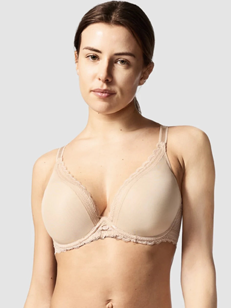 Women's bras using a bamboo fiber liningChantelle - Parisian Allure Plunge Bra - Nude Women's bras using a bamboo fiber liningChantelle - Parisian Allure Plunge Bra - Nude