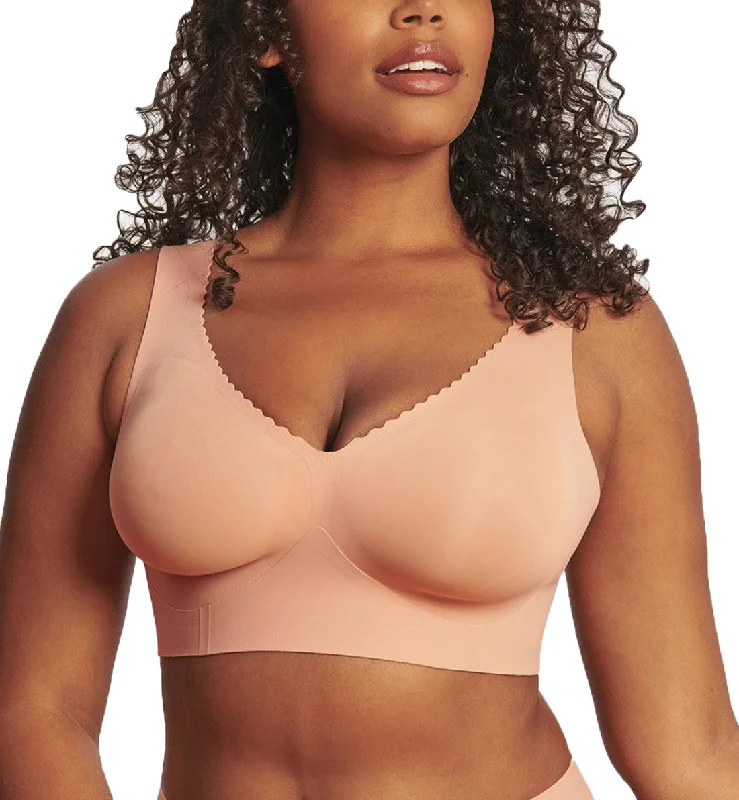 Bra with a push - up memory foam cup for enhanced cleavage Evelyn & Bobbie EVELYN Deep V-Neck Bralette (1834) - Himalayan Salt Bra with a push - up memory foam cup for enhanced cleavage Evelyn & Bobbie EVELYN Deep V-Neck Bralette (1834) - Himalayan Salt