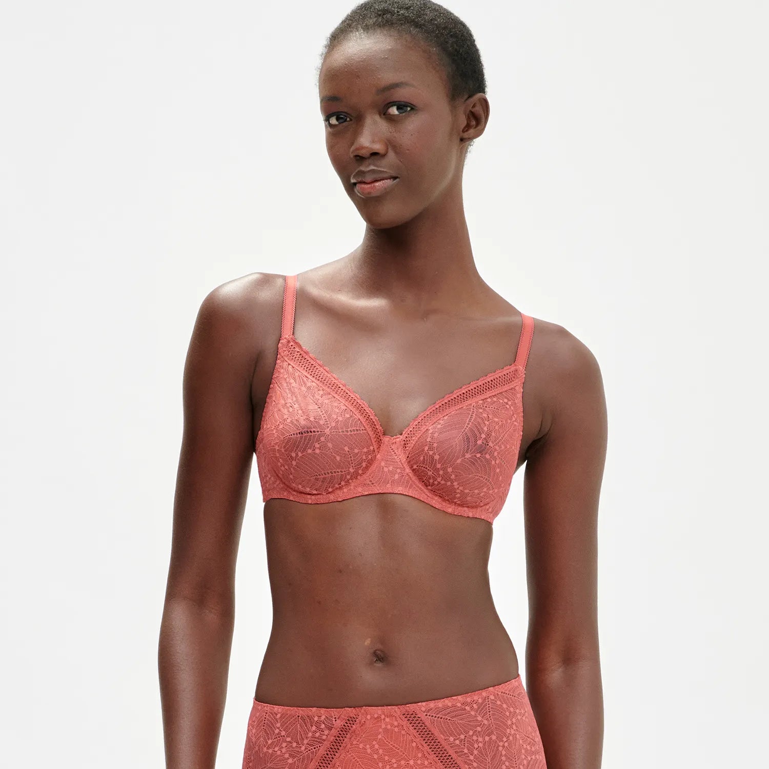 Women's nursing bras with easy - access clipsSimone Perele - Comete Moulded Underwire Bra | Texas Pink Women's nursing bras with easy - access clipsSimone Perele - Comete Moulded Underwire Bra | Texas Pink