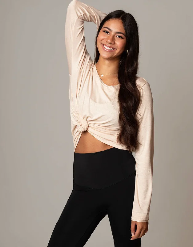 Women's convertible bras with multiple strap optionsSunday Long Tee Vanilla