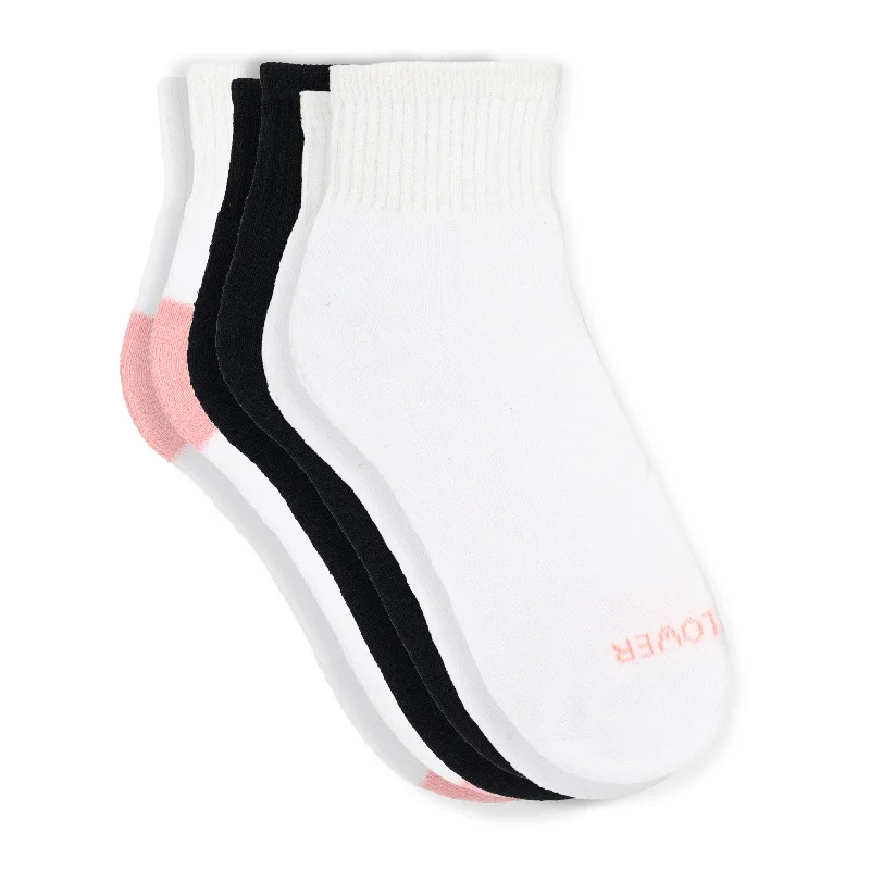 Women's over - the - calf socks with a stripe design3-Pack Ladies Medium Weight Quarter Socks Women's over - the - calf socks with a stripe design3-Pack Ladies Medium Weight Quarter Socks